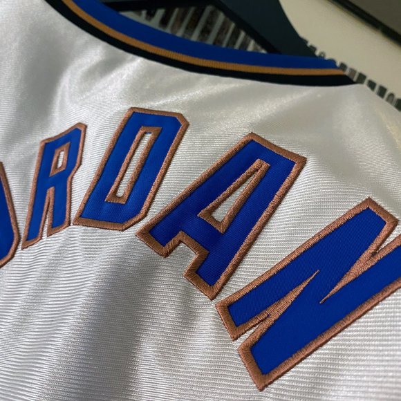 Champion Washington Wizards Michael Jordan vintage Authentic jersey (2001) RARE - Picture 9 of 16